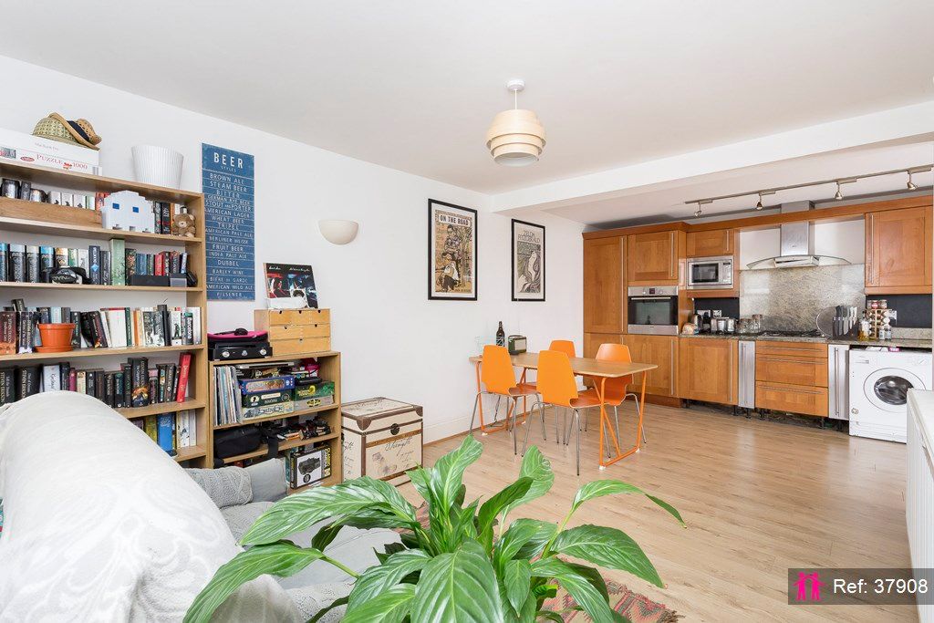 Property photo 3 of 12