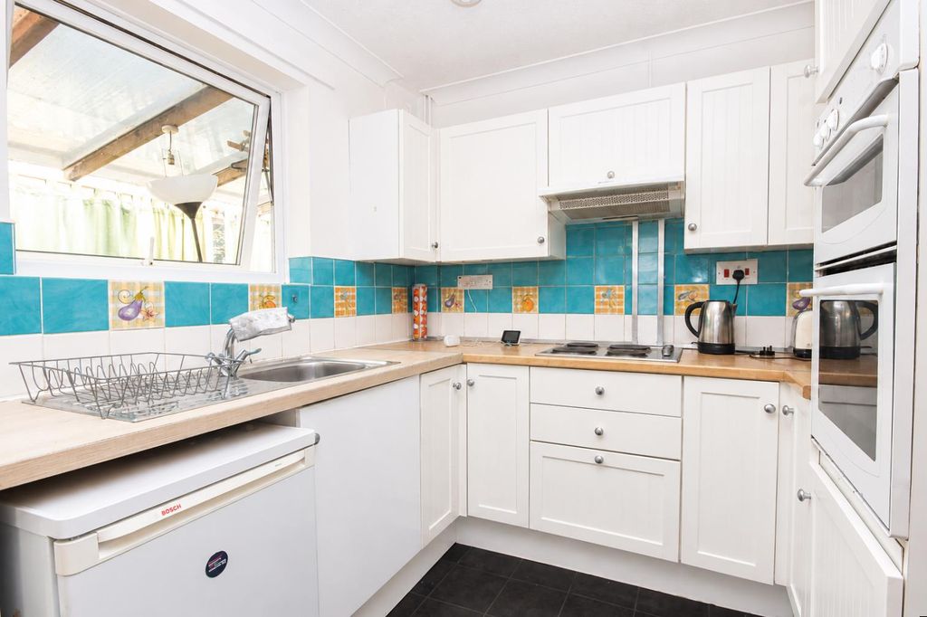 Property photo 3 of 12 3620B9E4-E405-473F-Be08-7B7880455c31.Png