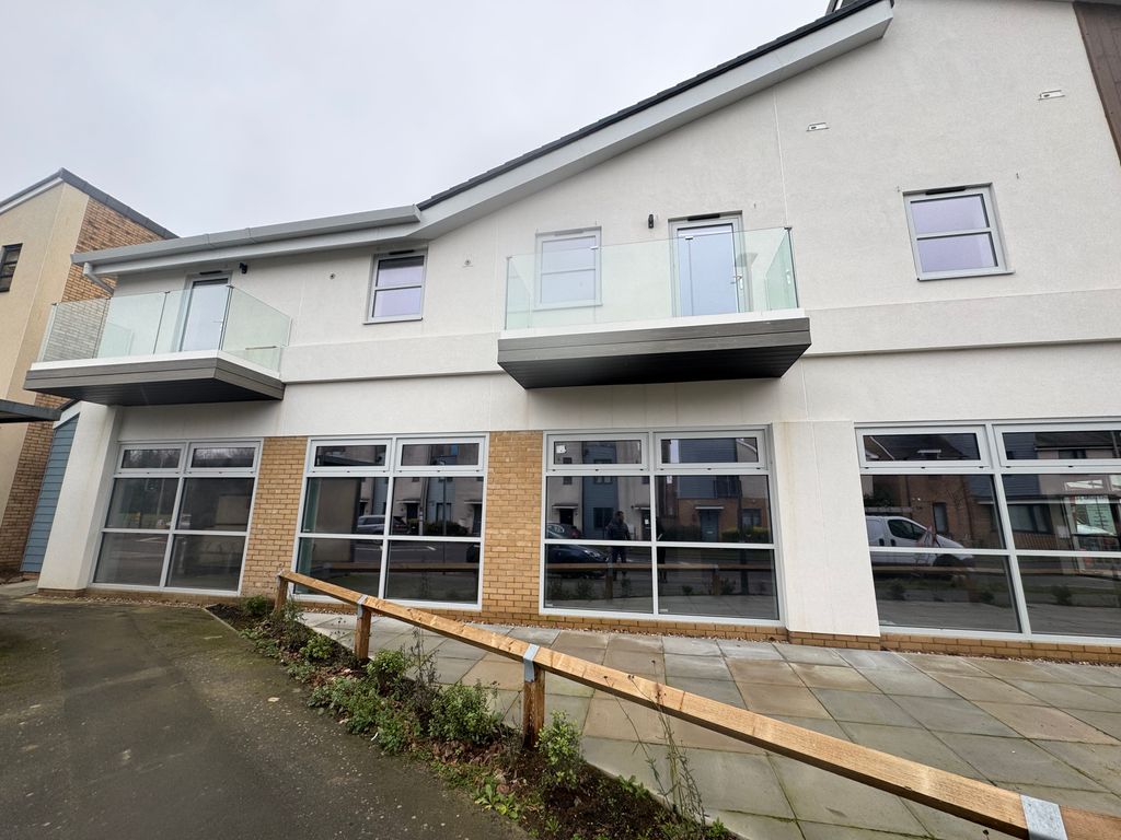 Property photo 1 of 7 Front