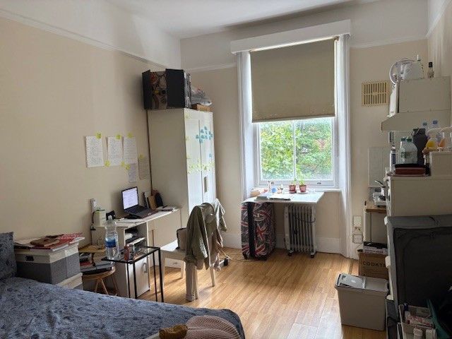 Property photo 2 of 3