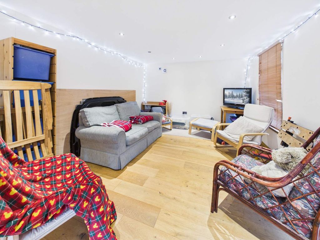 Additional image 35 of 4 bed detached house for saleHeol Y Coed, Rhiwbina, Cardiff. CF14