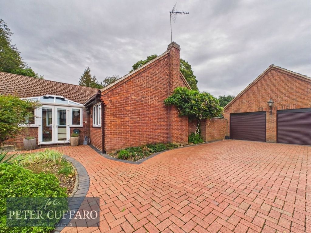 Property photo 1 of 23