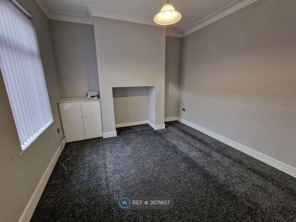 Property photo 3 of 26
