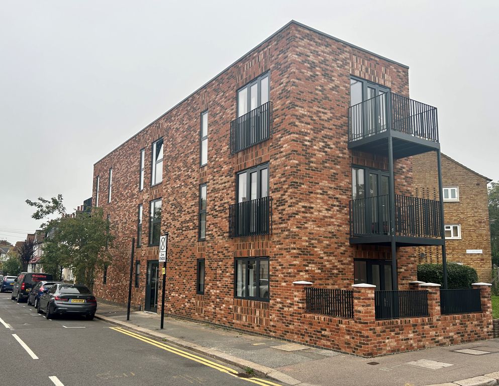 Property photo 1 of 10