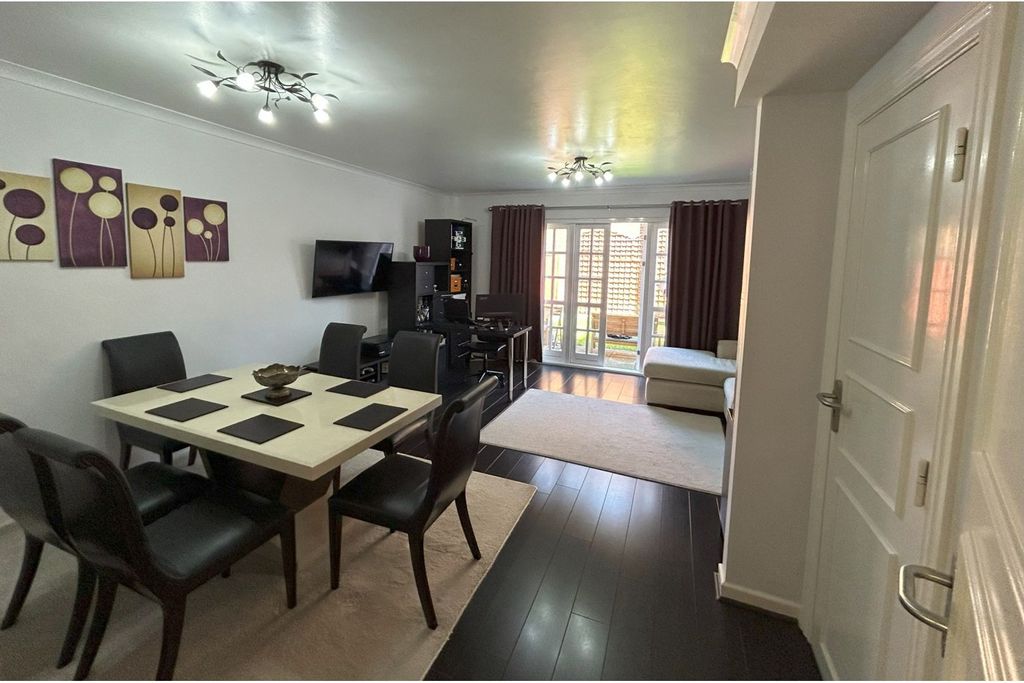 Property photo 2 of 16 Lounge/Dining Room