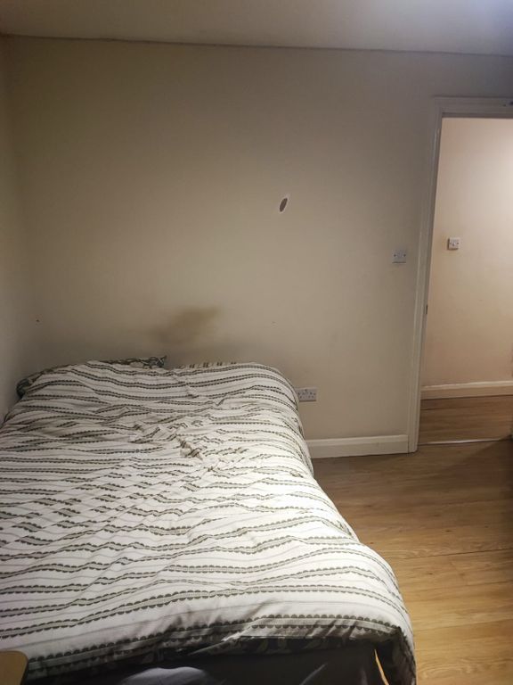 Property photo 1 of 4