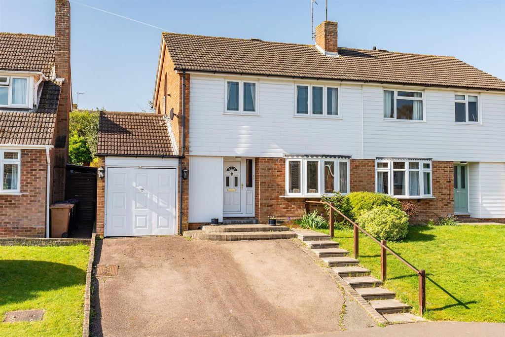 Property photo 1 of 21 External-6.Jpg