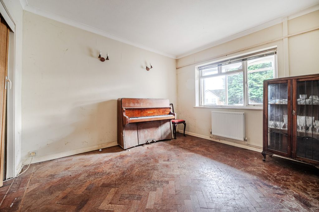 Property photo 3 of 7