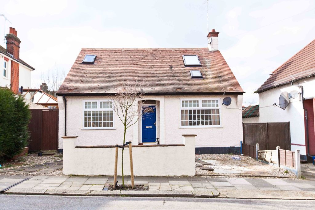 Property photo 1 of 22