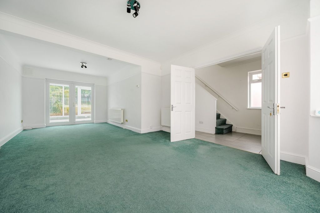Property photo 3 of 17 Picture No. 08