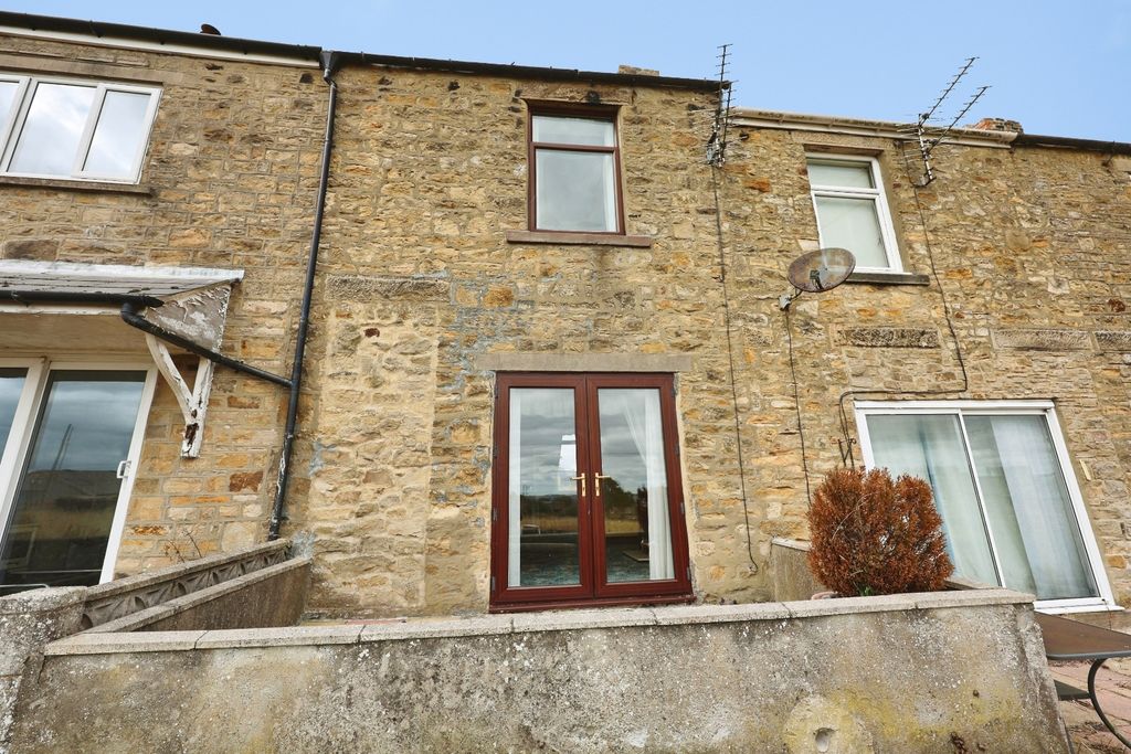 Property photo 1 of 12 Pbox-Img.Jpg