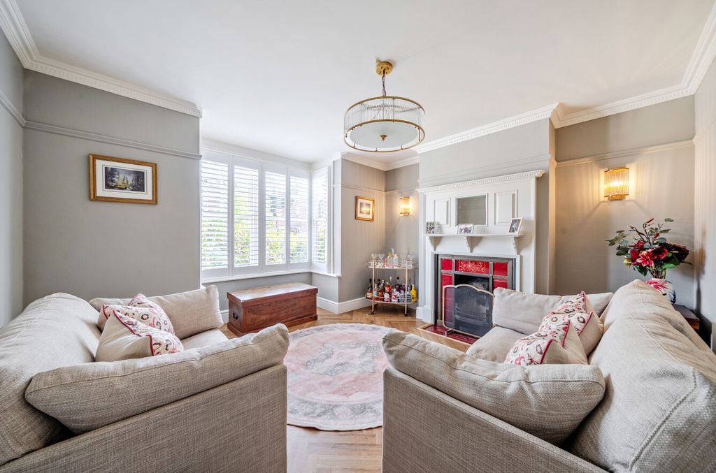 Property photo 2 of 35 1470258-29-6A21B4...