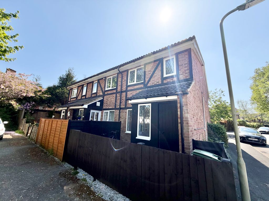 Property photo 1 of 7