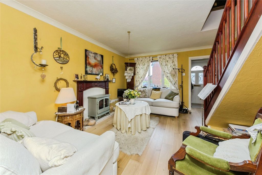 Property photo 3 of 15 Picture No. 02