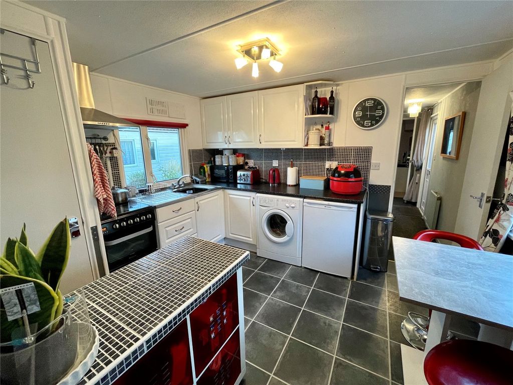 Property photo 3 of 12 Kitchen/ Diner