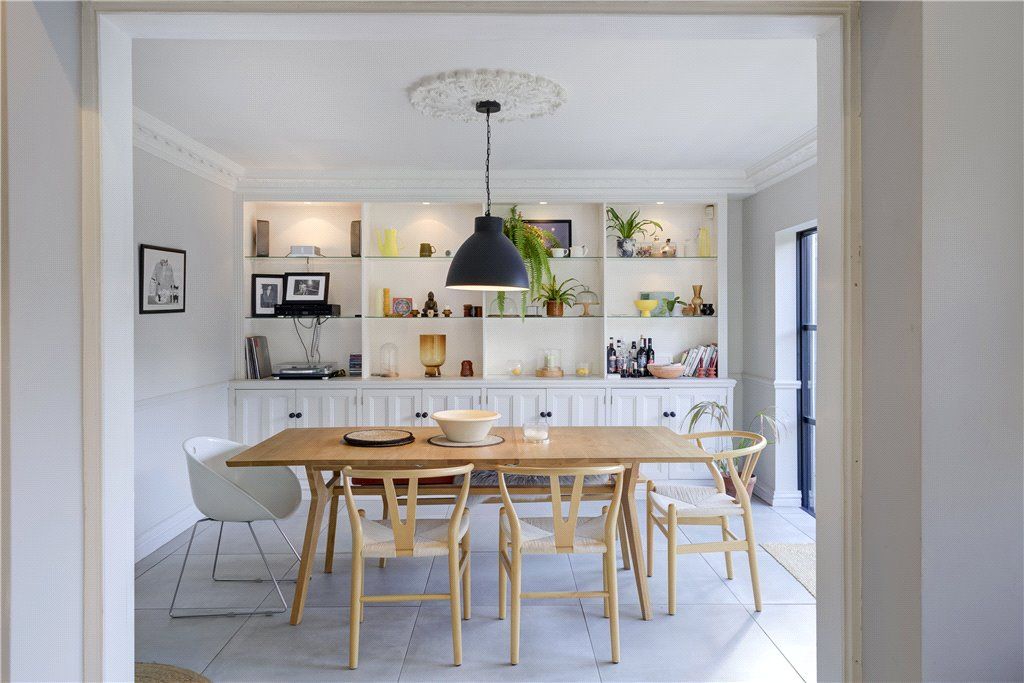 Property photo 3 of 22 Picture 3