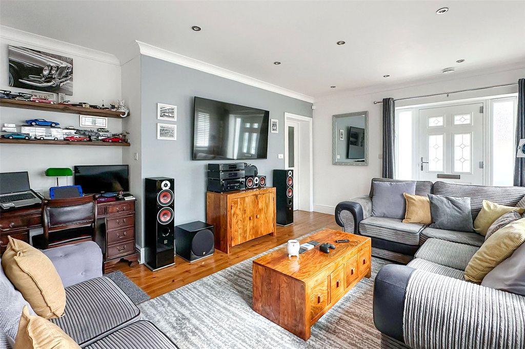 Property photo 3 of 21 Picture No. 45