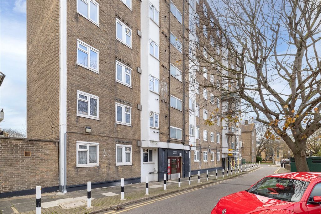 Property photo 2 of 9 Picture No. 12