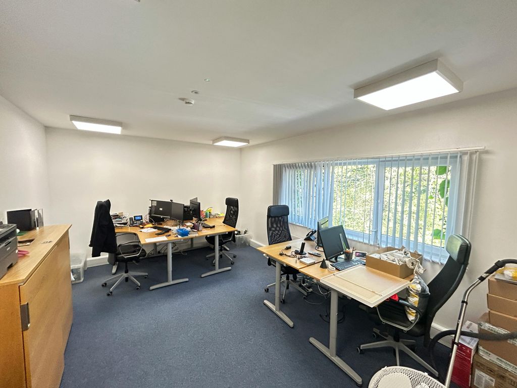 Property photo 3 of 8 Img_3549.Jpg