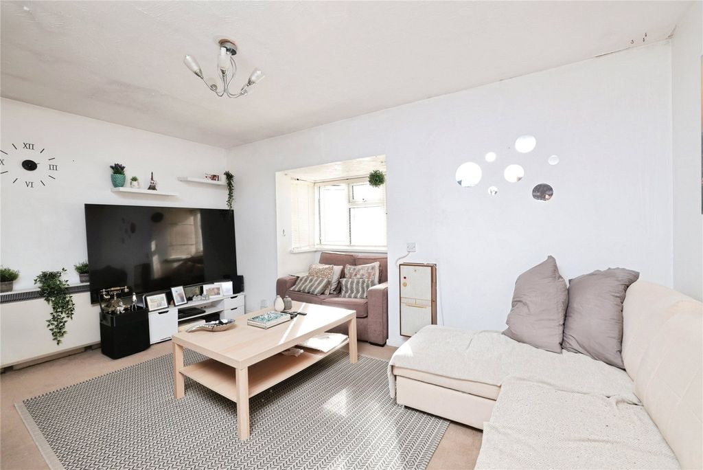 Property photo 2 of 9 Picture No. 06
