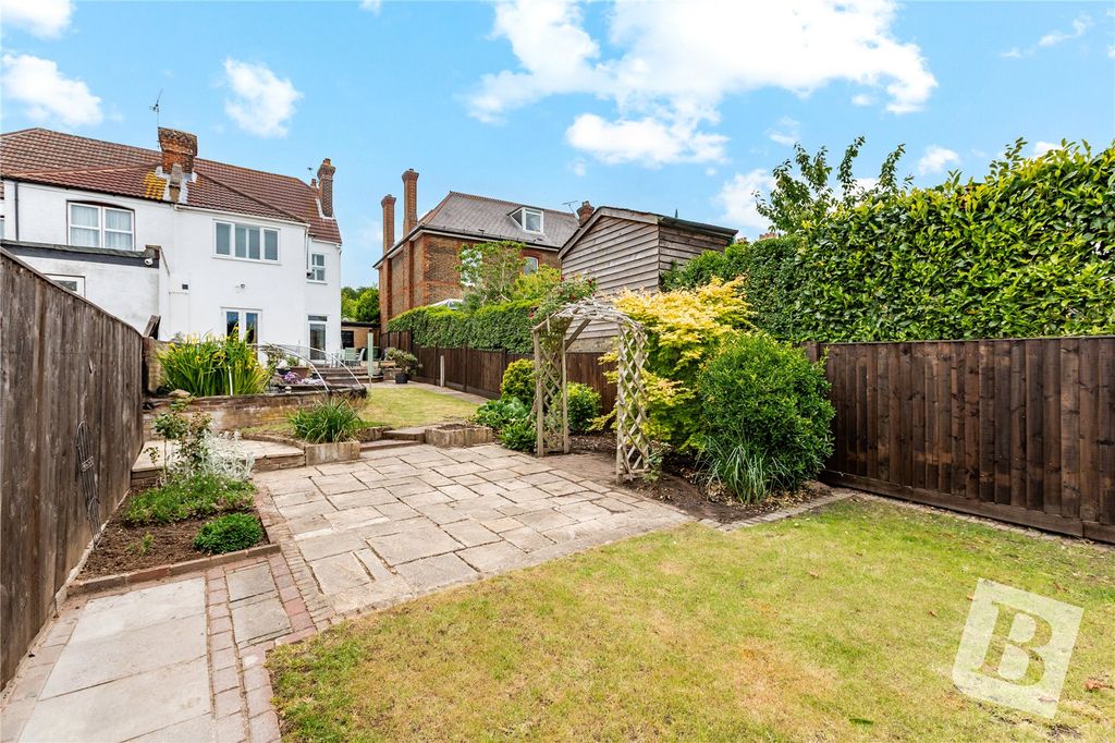 Property photo 2 of 18 Picture No. 04