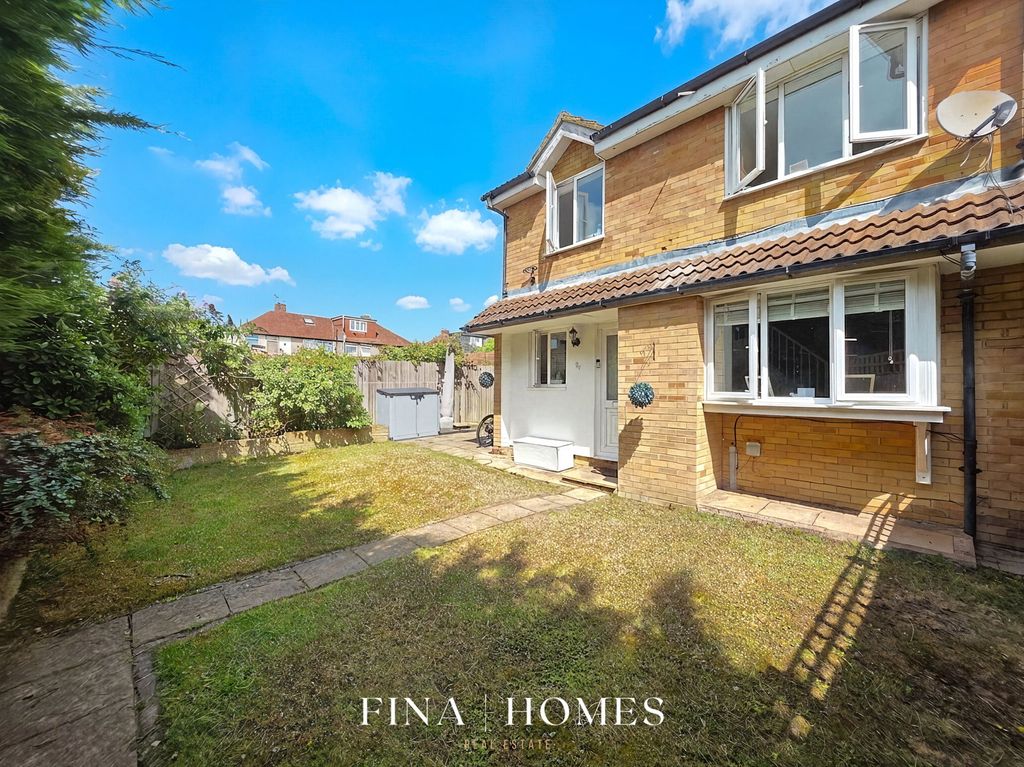 Property photo 3 of 13