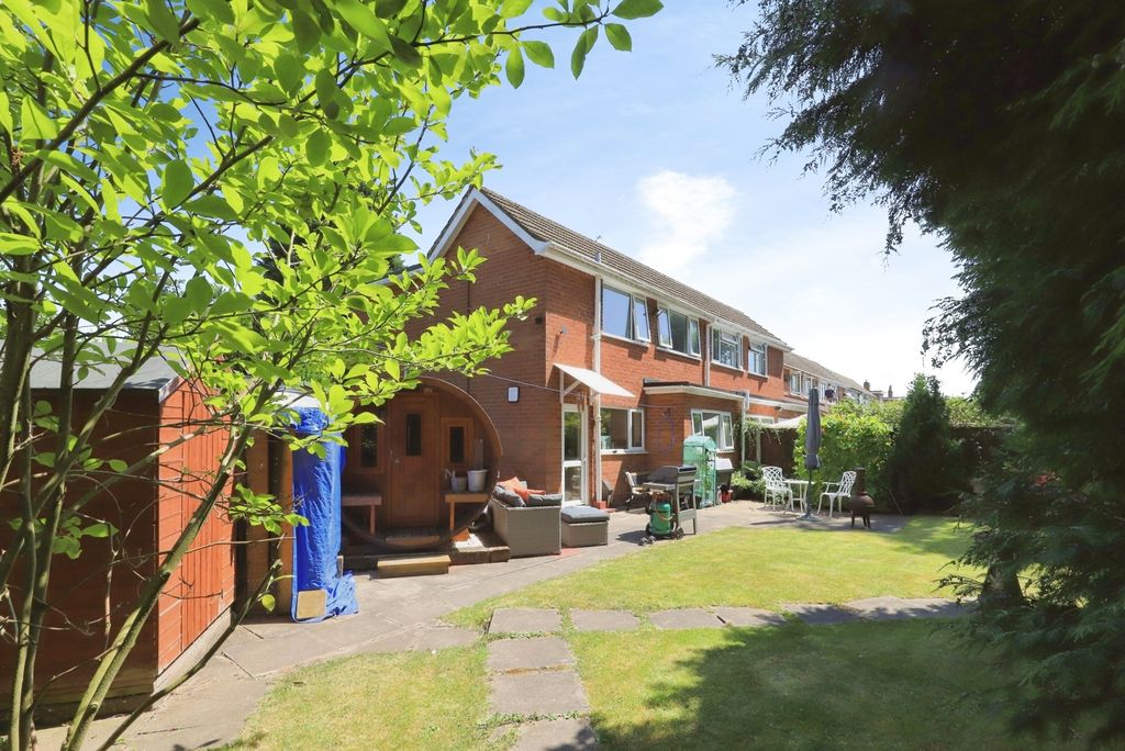 Property photo 2 of 15 Pbox-Img.Jpg
