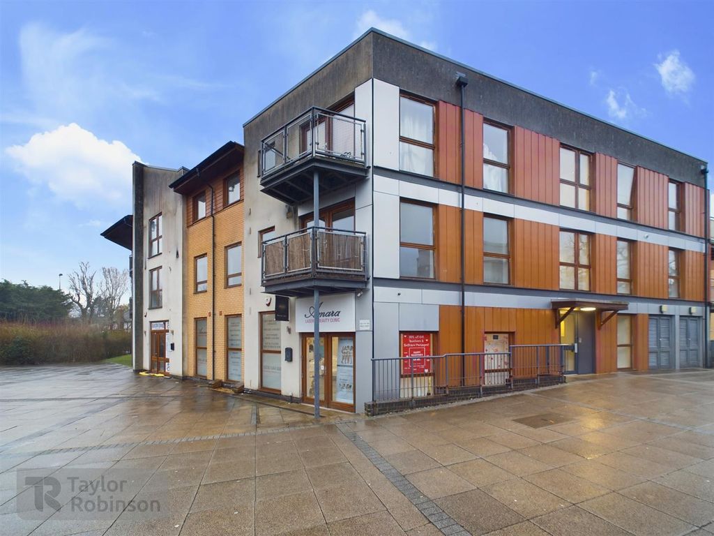 Property photo 1 of 12 Cam02600G0-Pr0397-Still015.Jpg