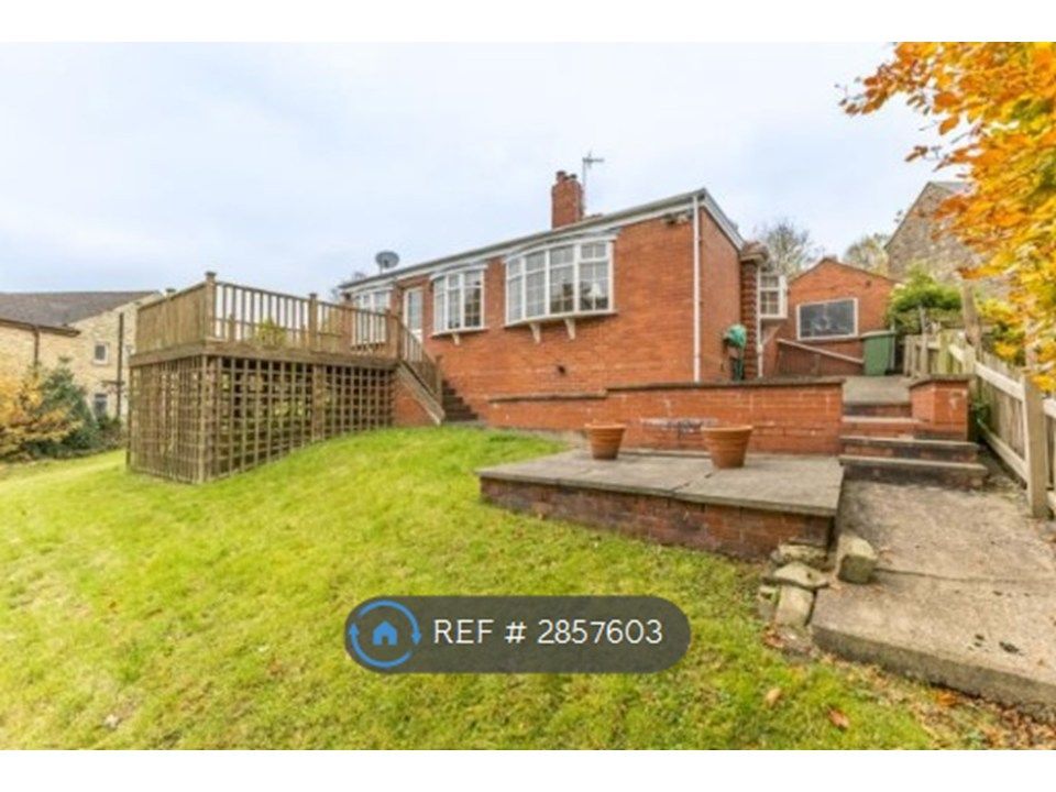 Property photo 2 of 12 Garden