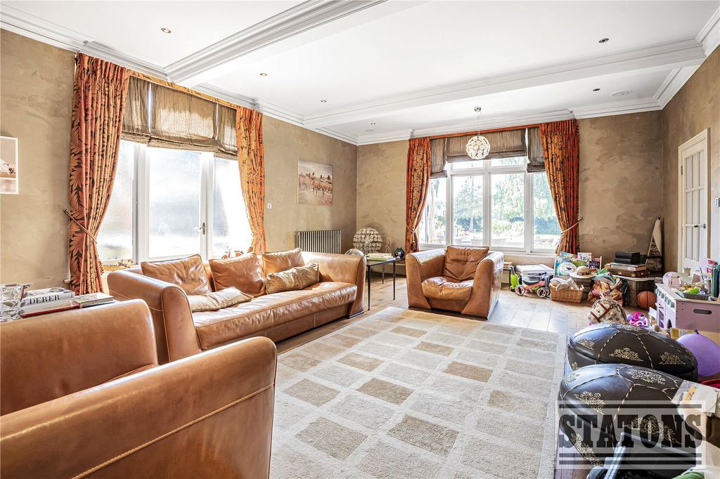 Additional image 7 of 9 bed detached house to rentRush Green, Hertford, Hertfordshire SG13