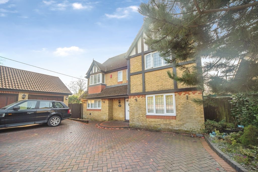 Property photo 1 of 19