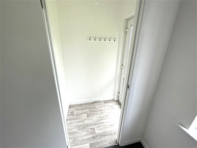 Property photo 2 of 9 Entrance