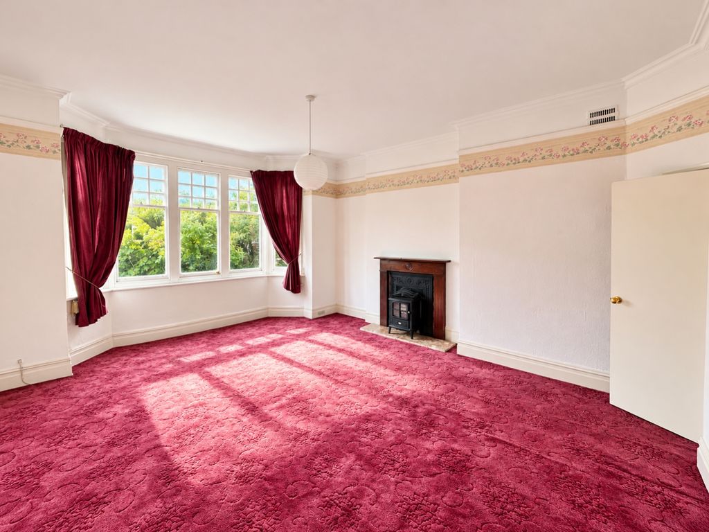 Property photo 2 of 6 6