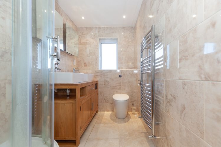 Property photo 3 of 8 213472