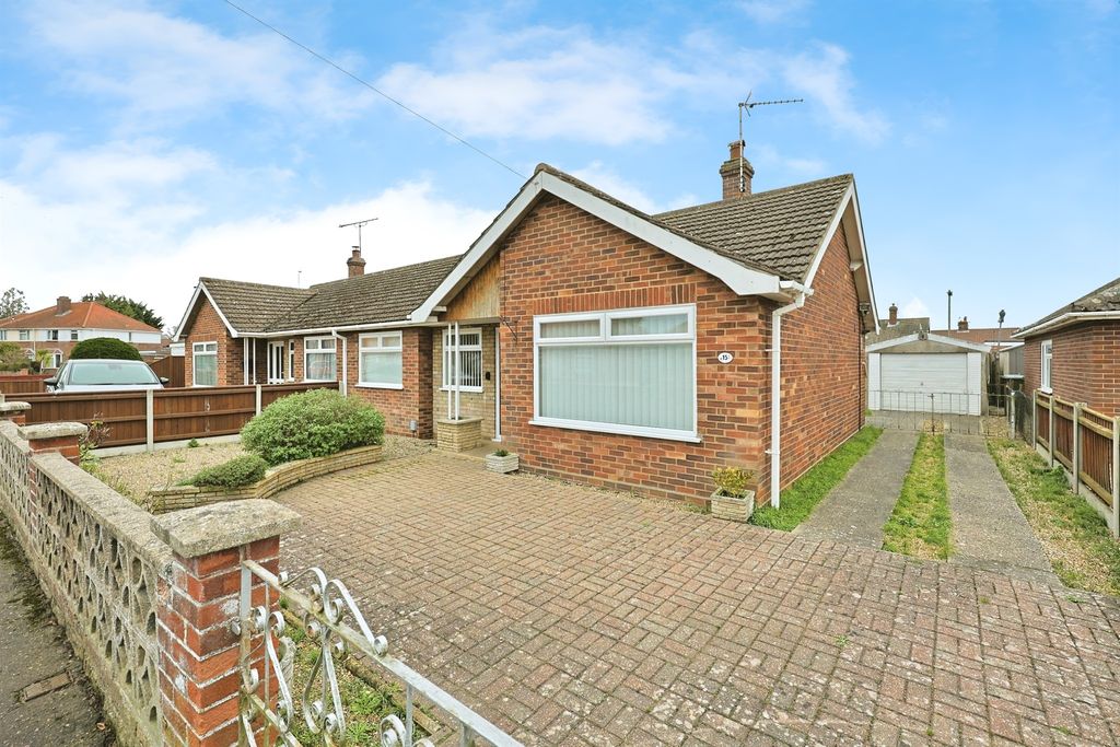 Property photo 1 of 20