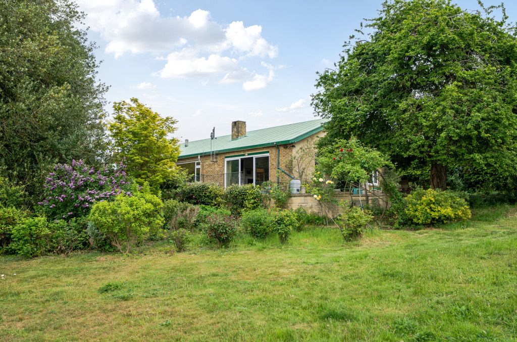 Property photo 3 of 23 1456495-38-69Fbbc...