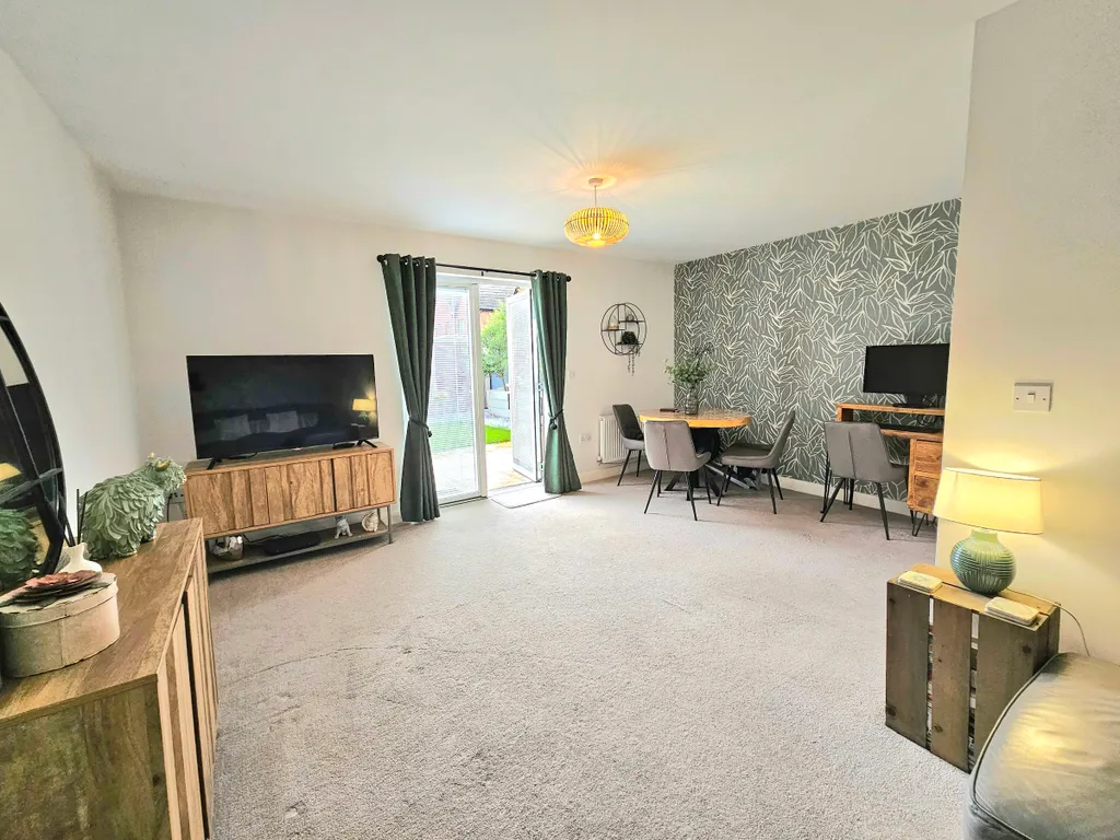 House in Birmingham, Wylde Green, Erdington - More