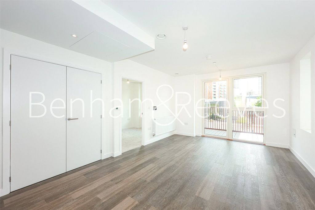 Property photo 1 of 14 Picture No. 07