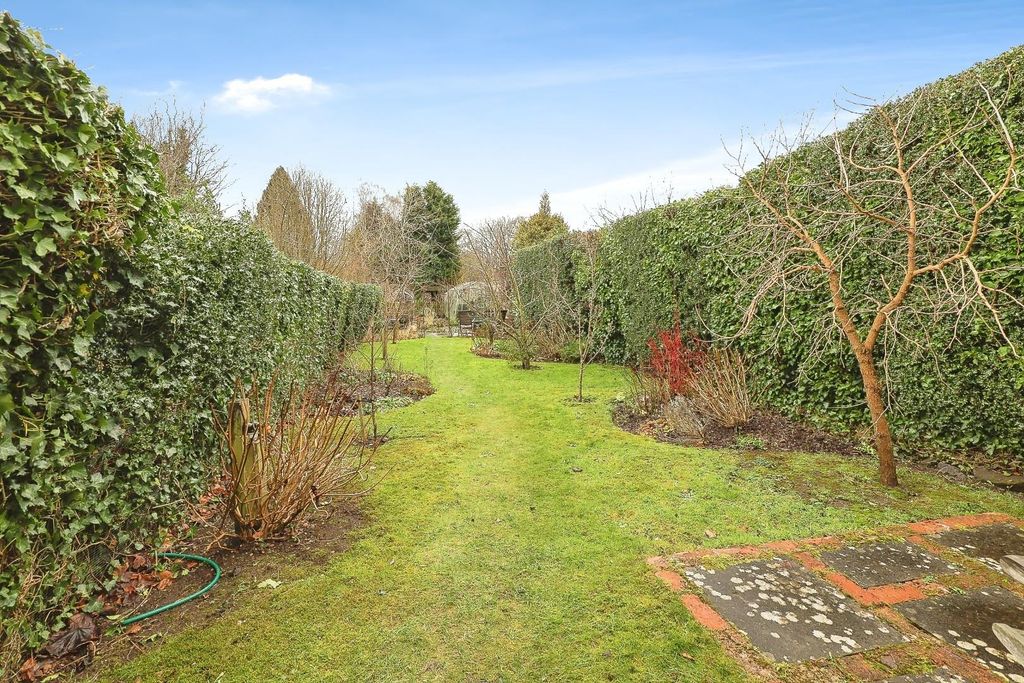 Property photo 2 of 22 174-25.Jpg