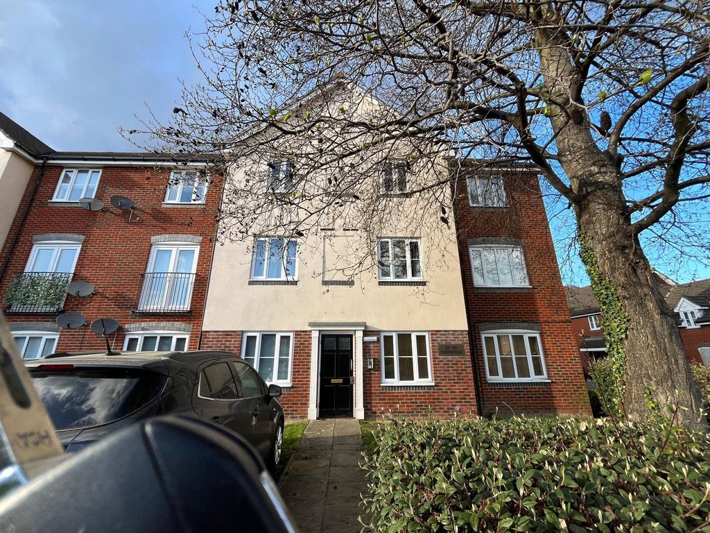 Property photo 1 of 2 Front