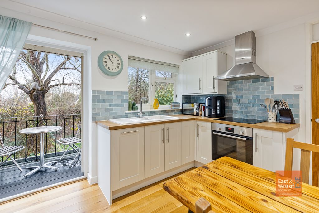 Property photo 2 of 12 A03 - 44 Altamira Topsham Exeter - 251215