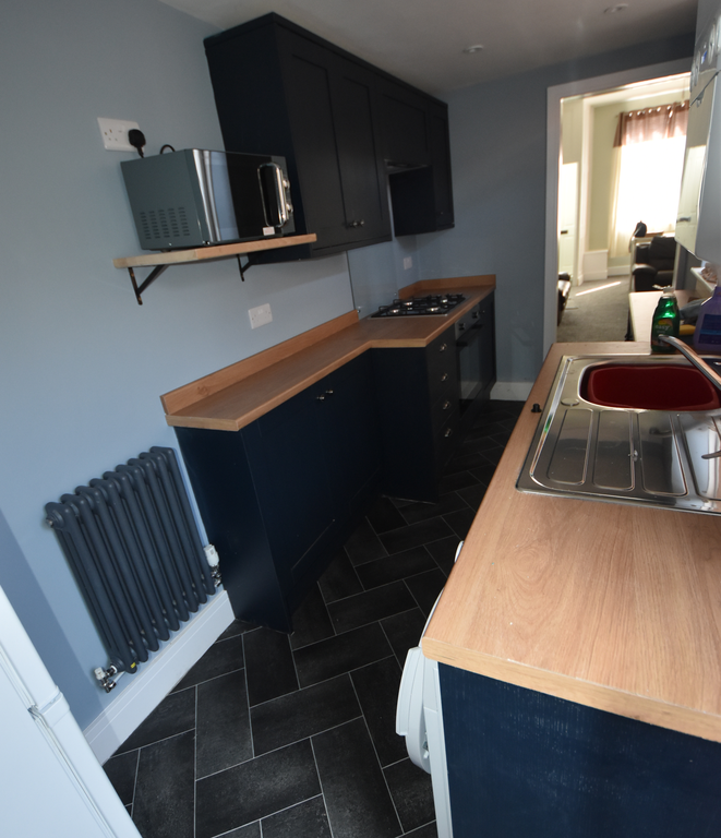 Property photo 1 of 4