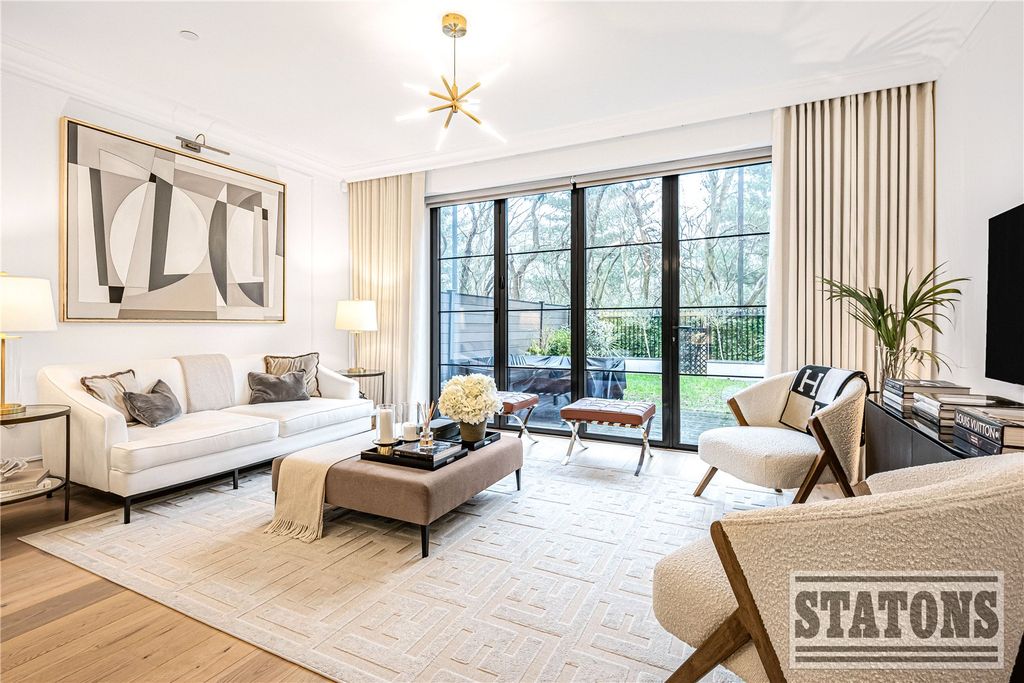 Property photo 3 of 40 Picture No. 68