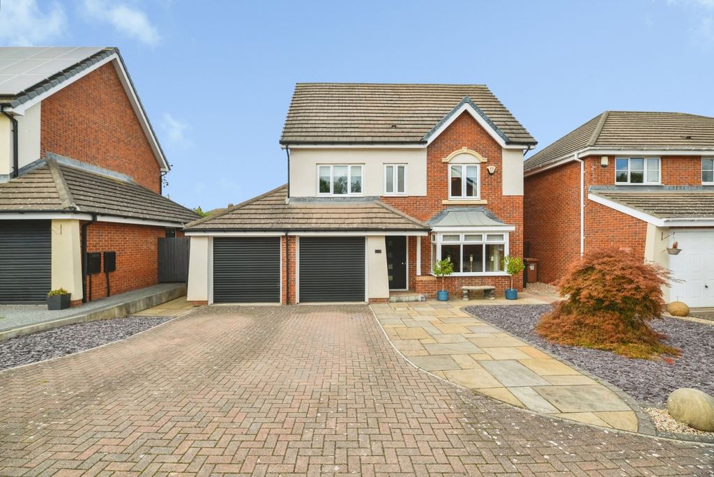 Property photo 1 of 18 Pbox-Img.Jpg