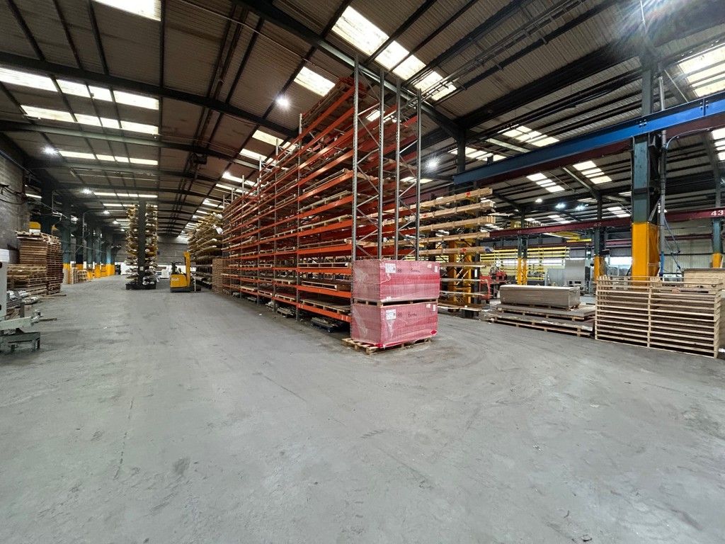 Property photo 3 of 14 5