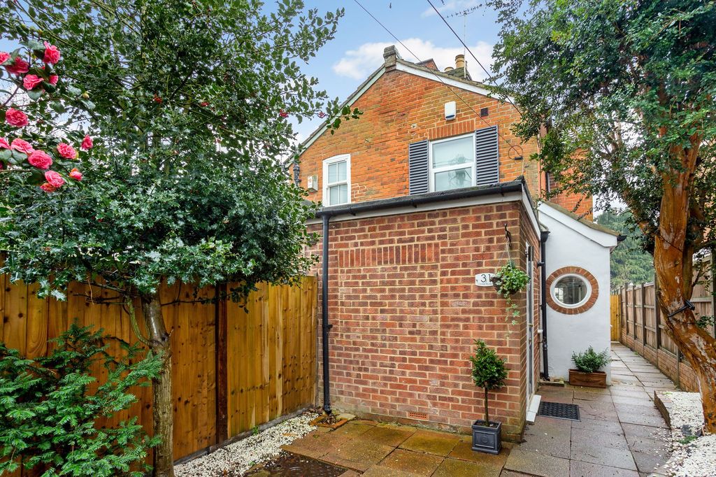 Property photo 1 of 9