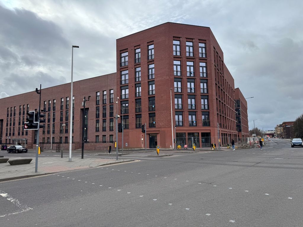 Property photo 1 of 13 Picture No. 02