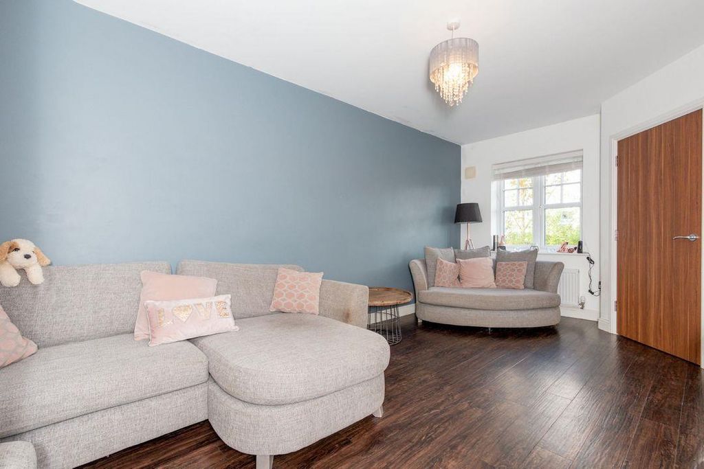 Property photo 2 of 31 Image 2