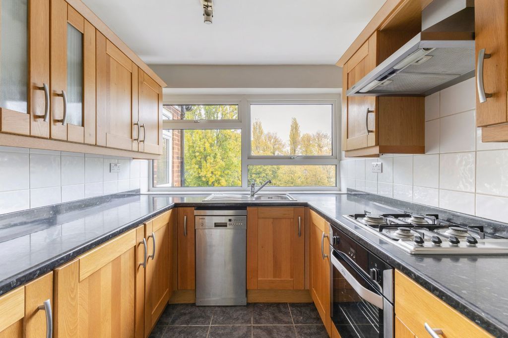 Property photo 2 of 10 Picture No. 04