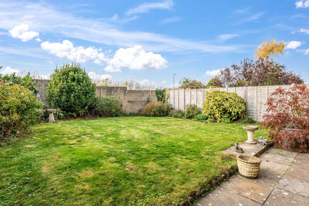 Property photo 2 of 15